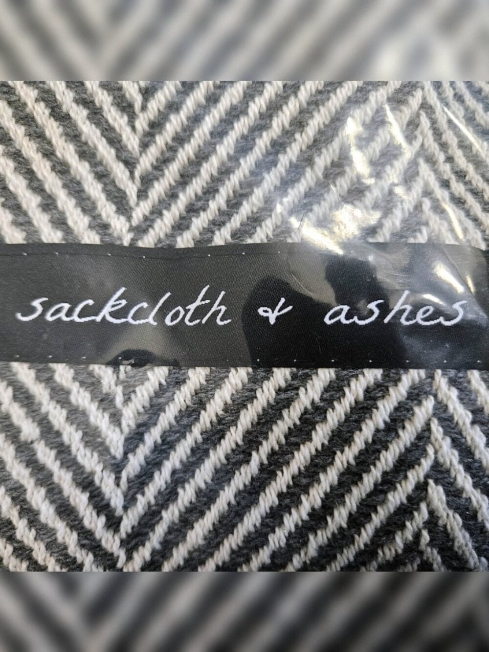 NEW Sackcloth & Ashes Herringbone American Essentials Cotton Italian Blanket